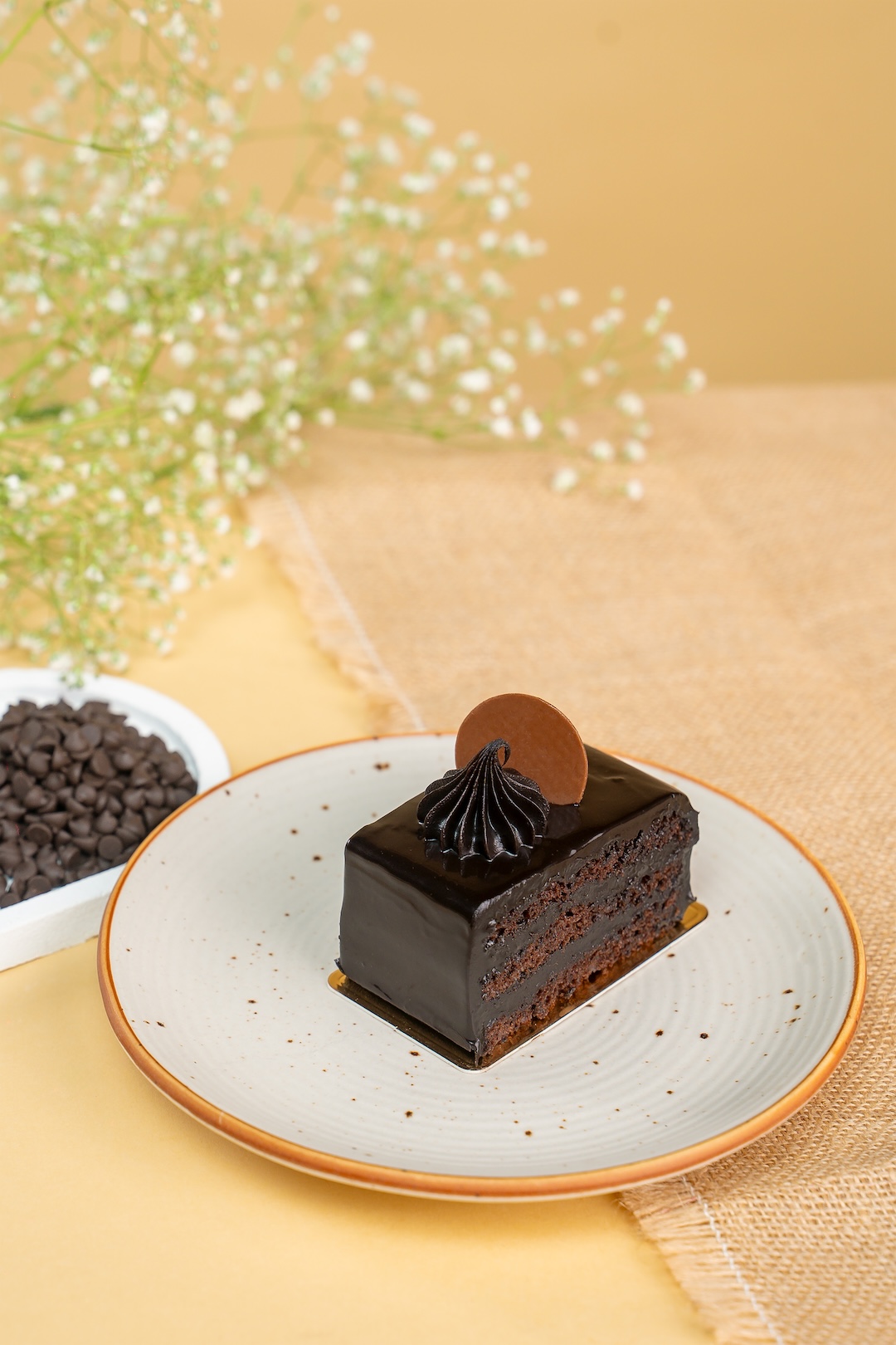 Chocolate Truffle (Eggless)